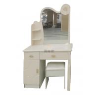 化妆台